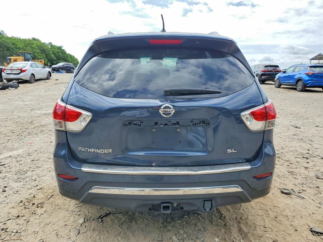 Nissan Pathfinder Sl