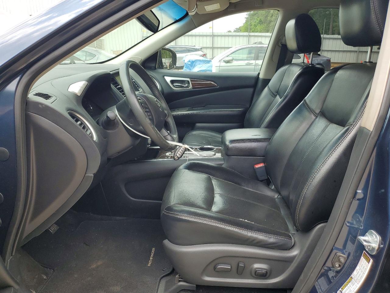 Nissan Pathfinder Sl