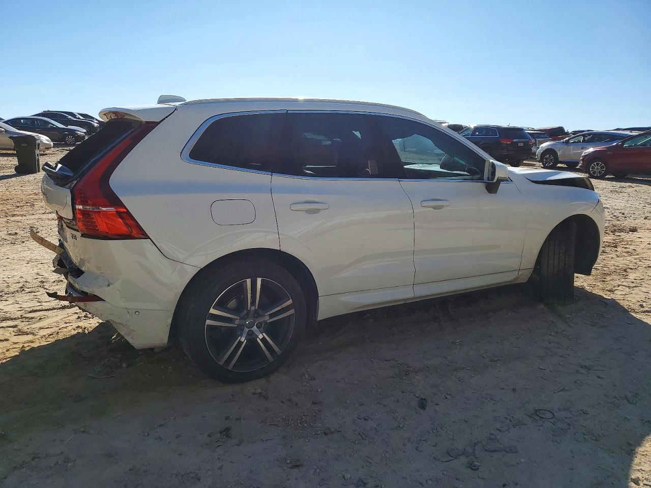 Volvo XC60 T5