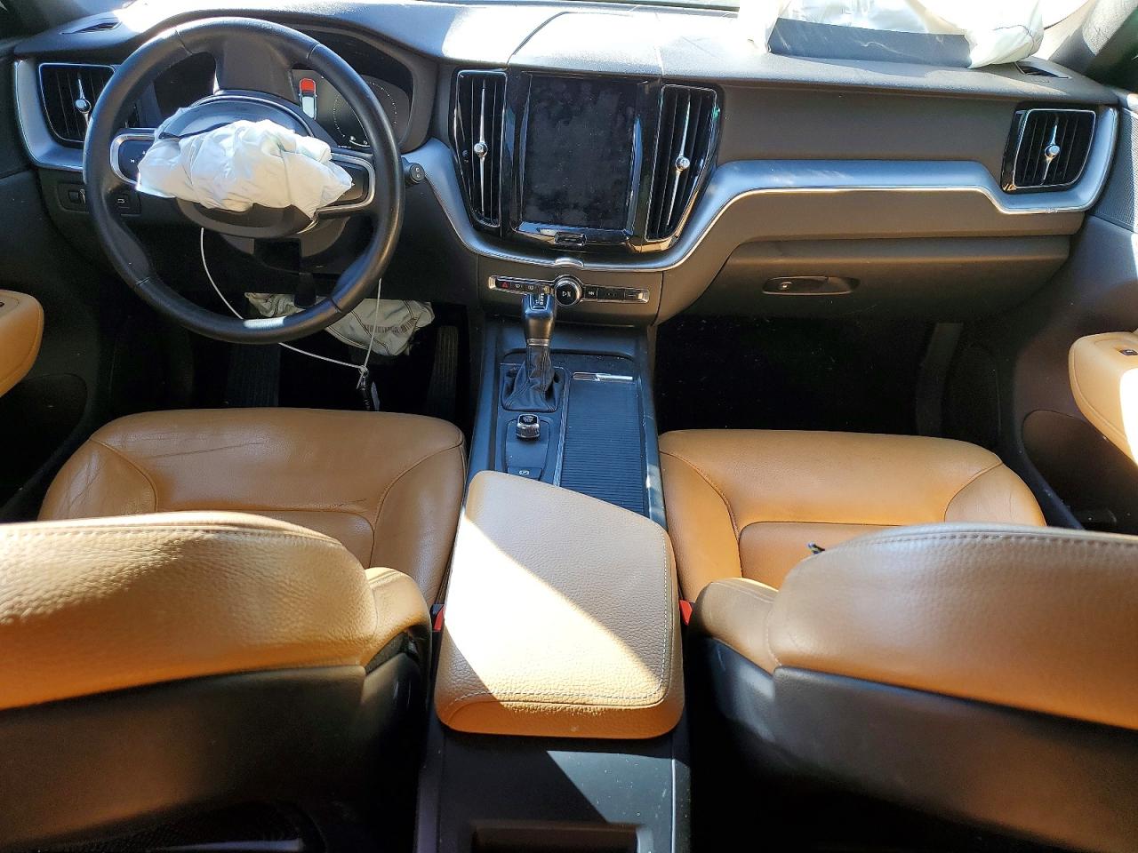 Volvo XC60 T5