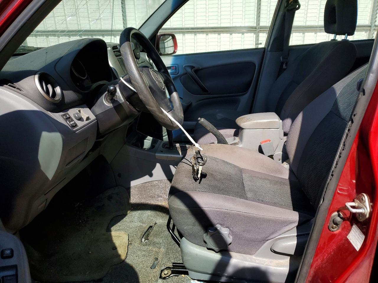 Toyota RAV4 Base