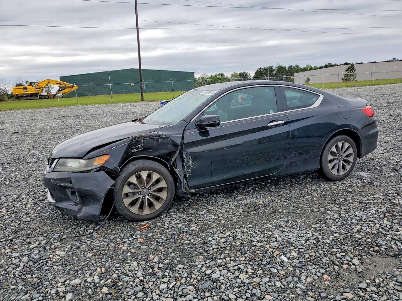 Salvage Honda Accord Image
