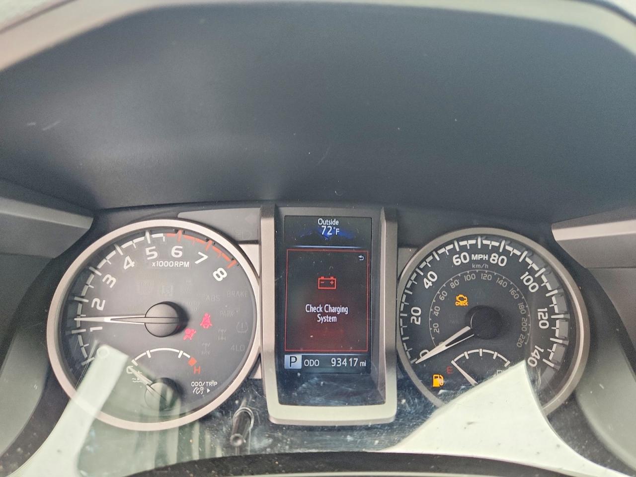 Toyota Tacoma Sr5