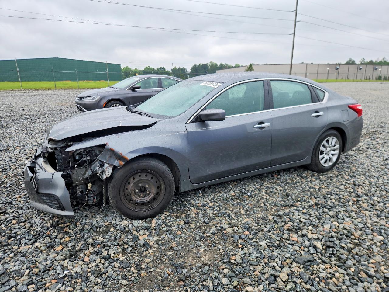 Salvage Nissan Altima Image