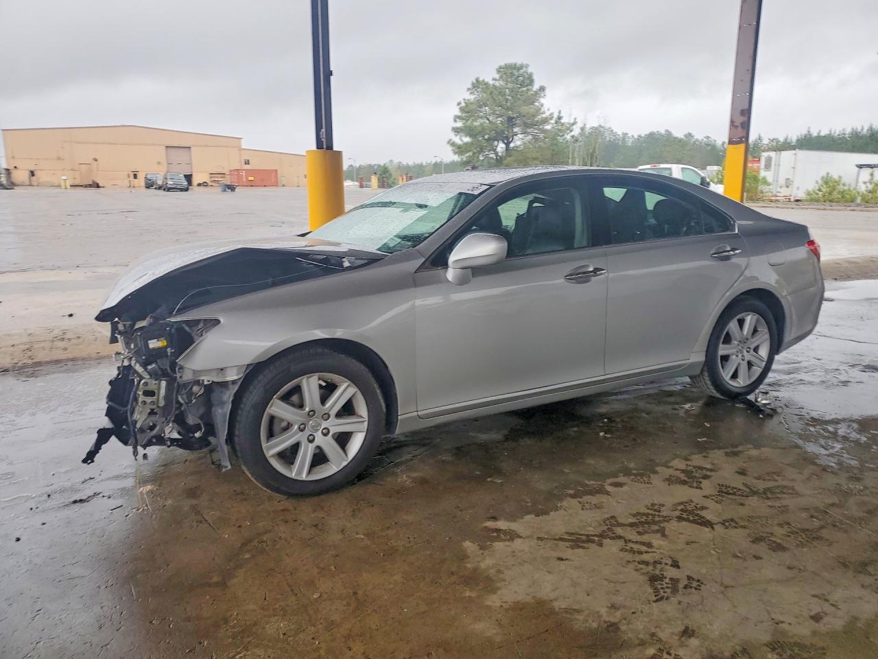 Salvage Lexus Es Image