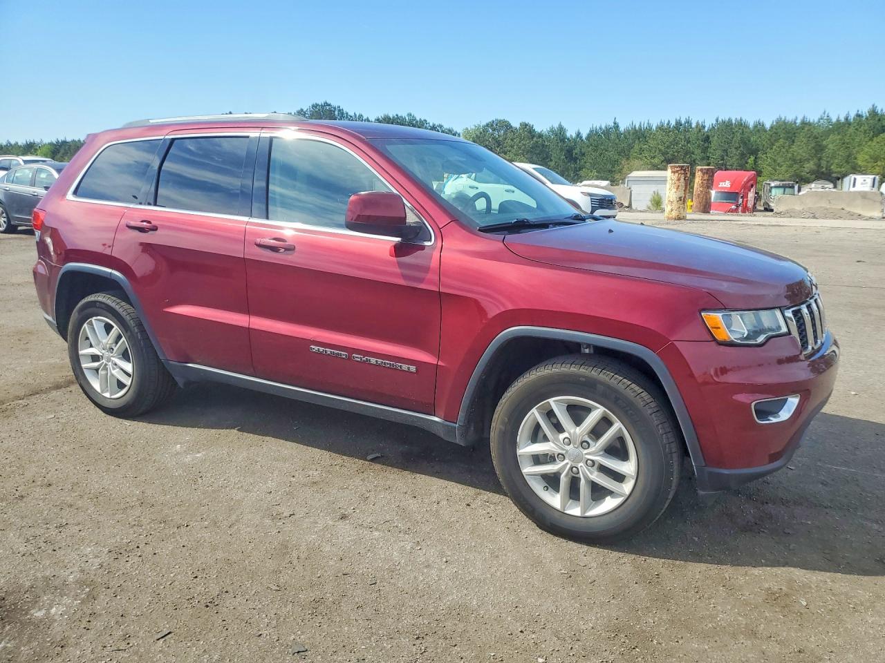 Jeep Grand Cherokee Laredo