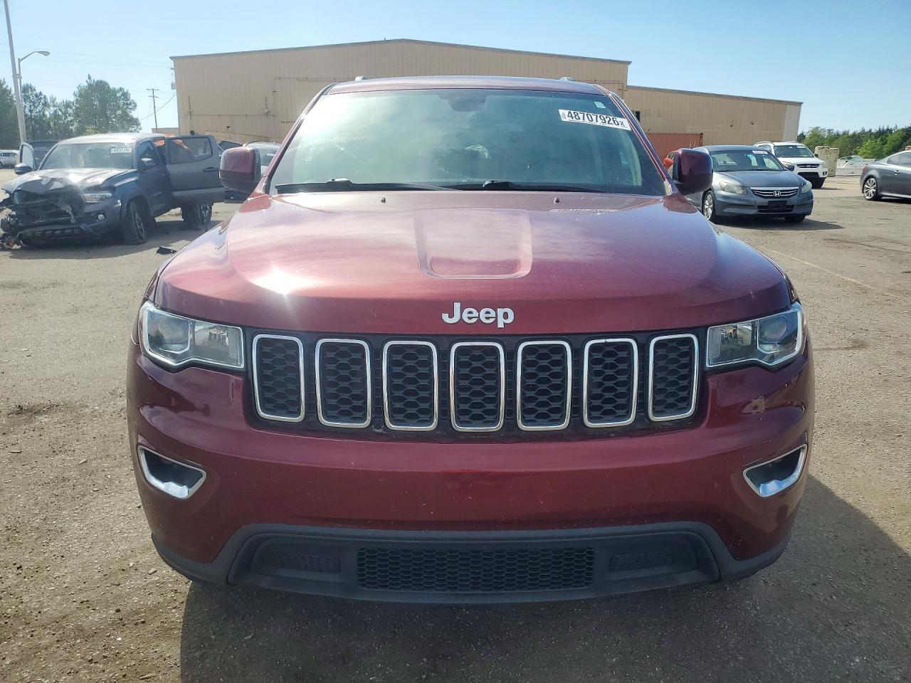 Jeep Grand Cherokee Laredo
