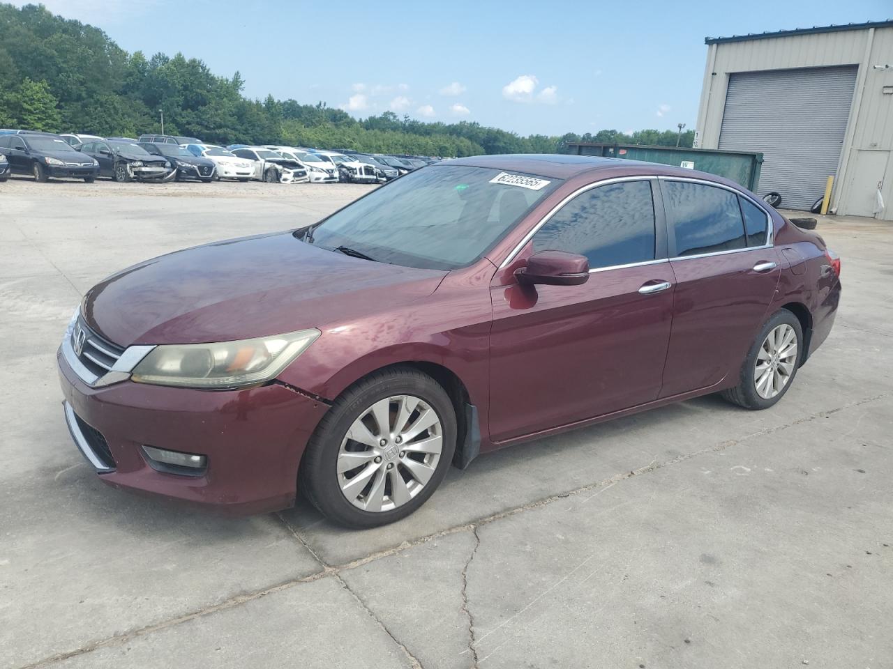Salvage Honda Accord Image