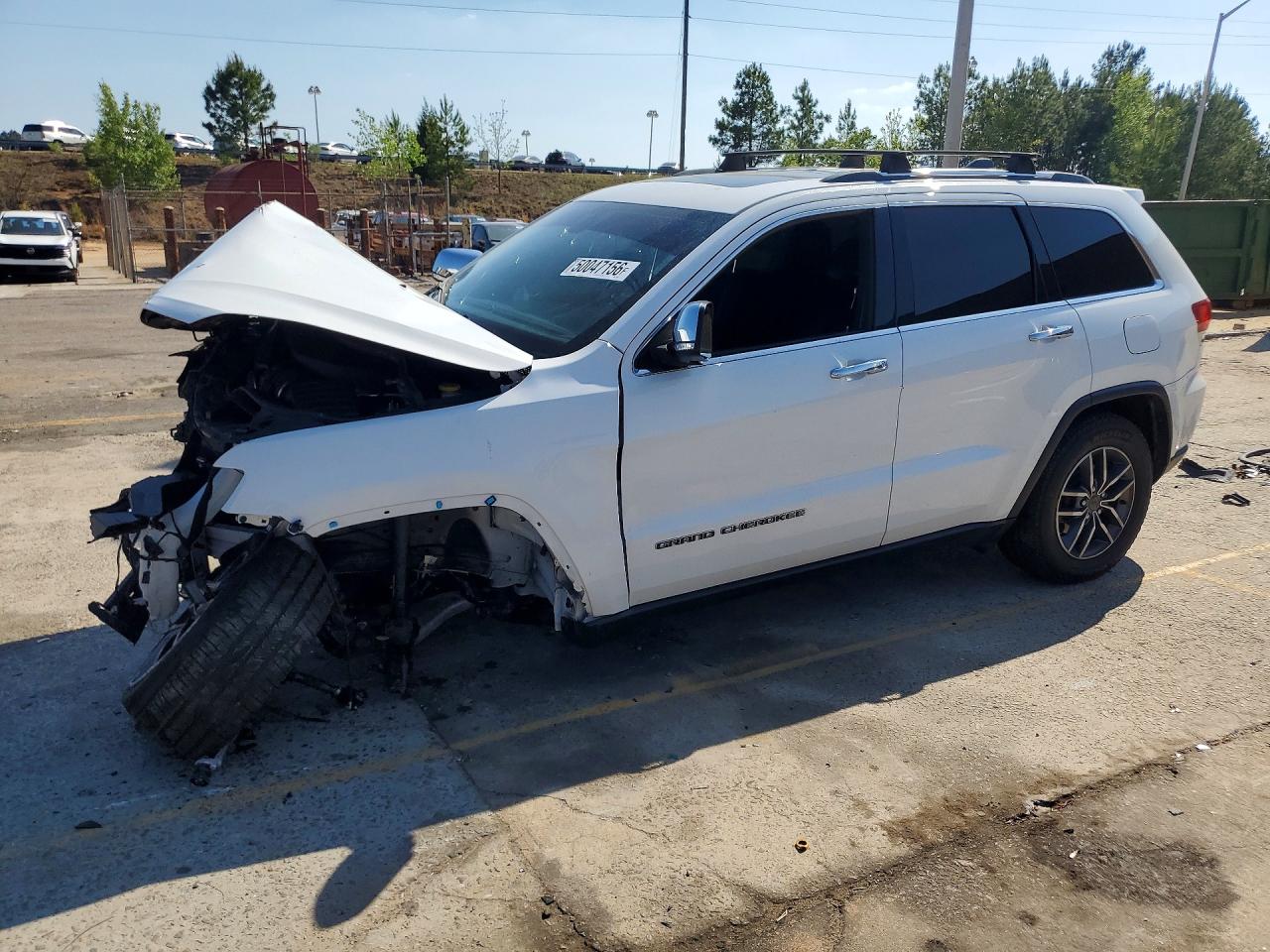 Salvage Jeep Grand Cherokee Image