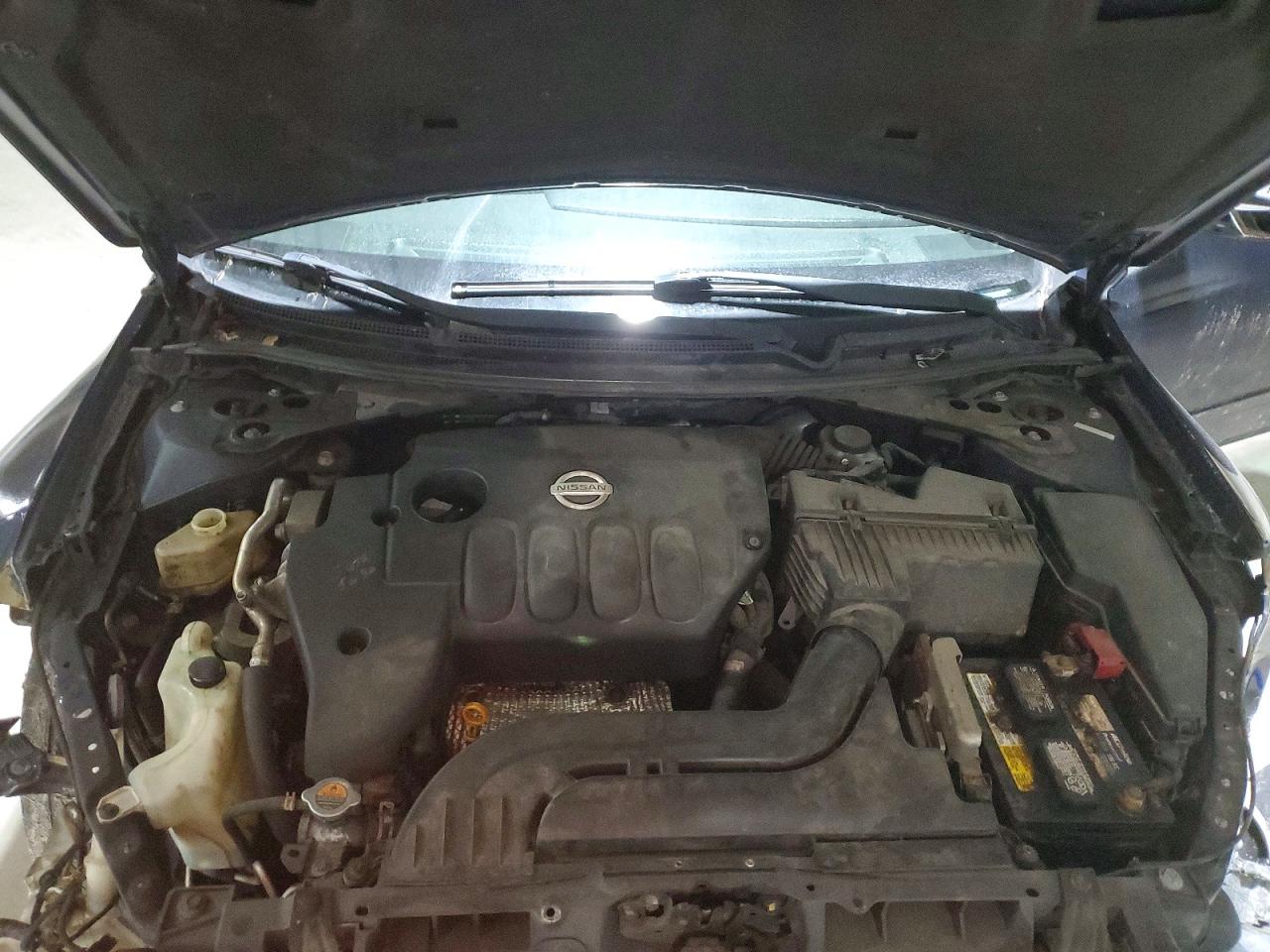 Nissan Altima Base