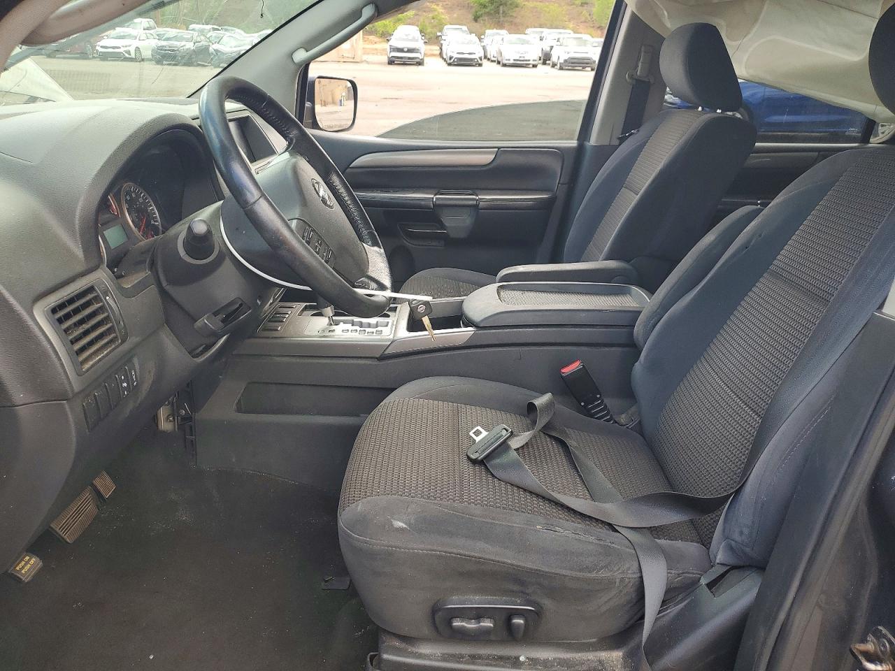 Nissan Armado