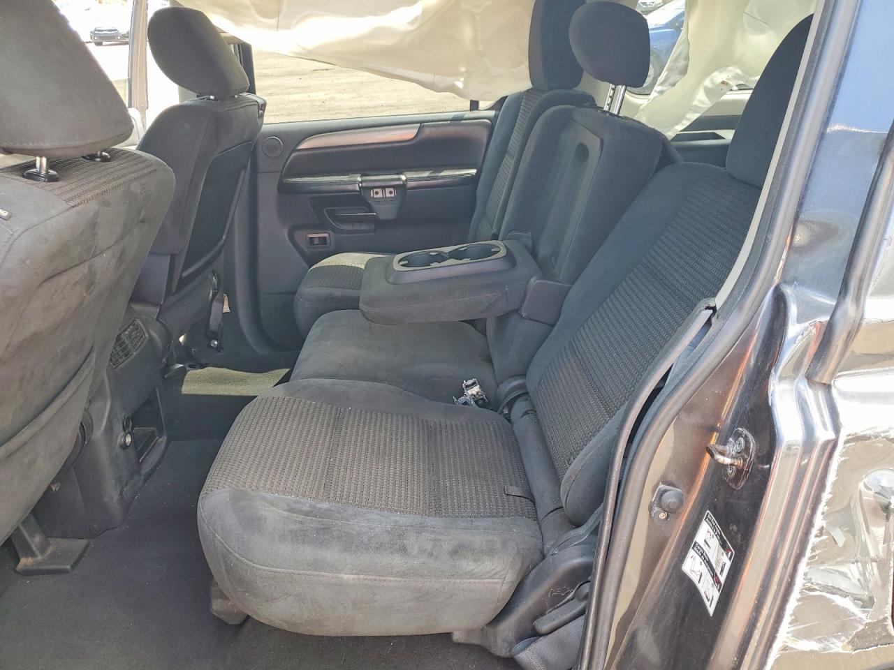 Nissan Armado