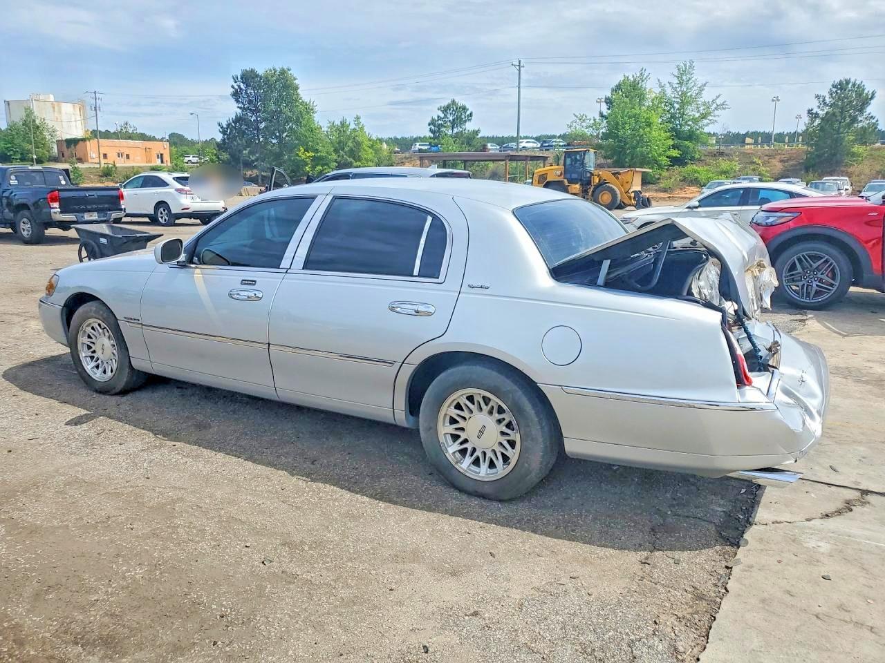 Lincoln Towncar Signature