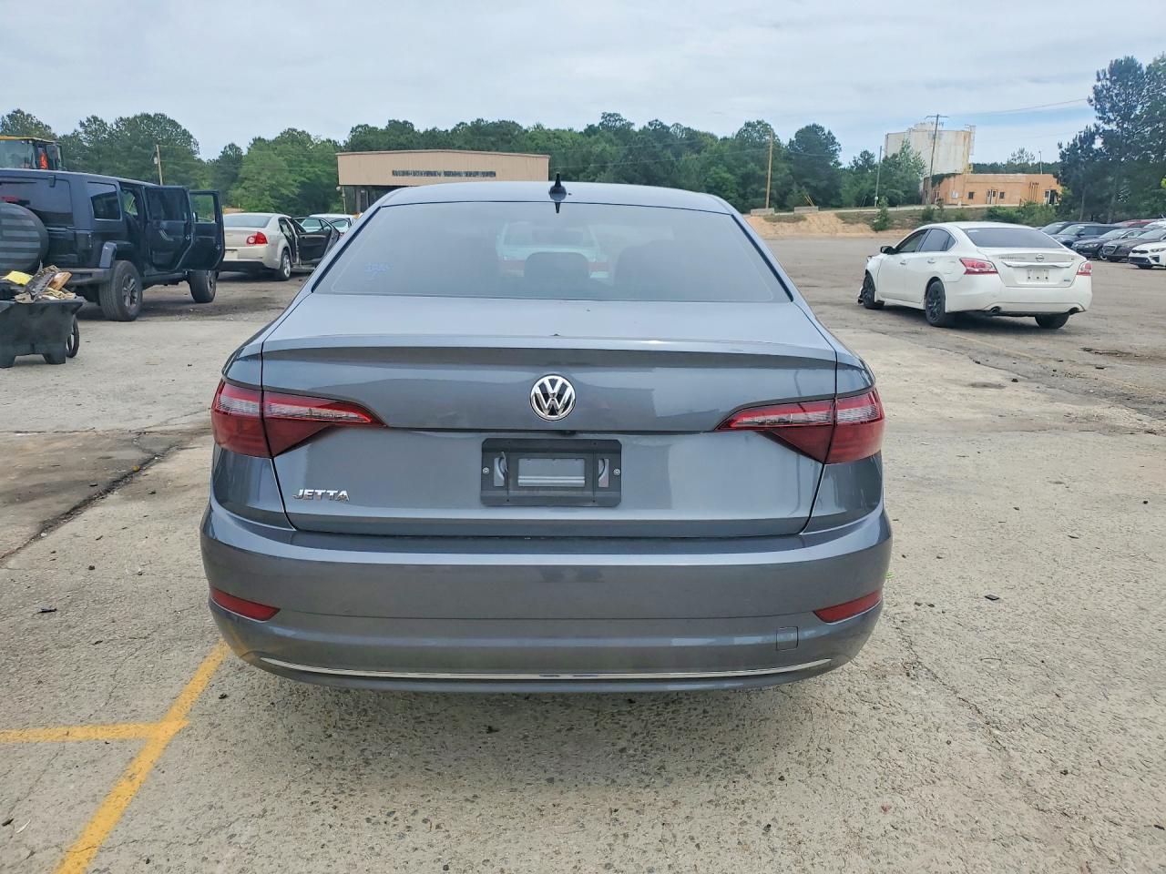 Volkswagen Jetta S