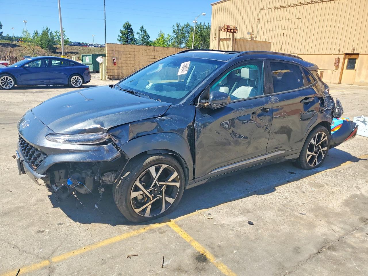 Salvage Hyundai KONA Image