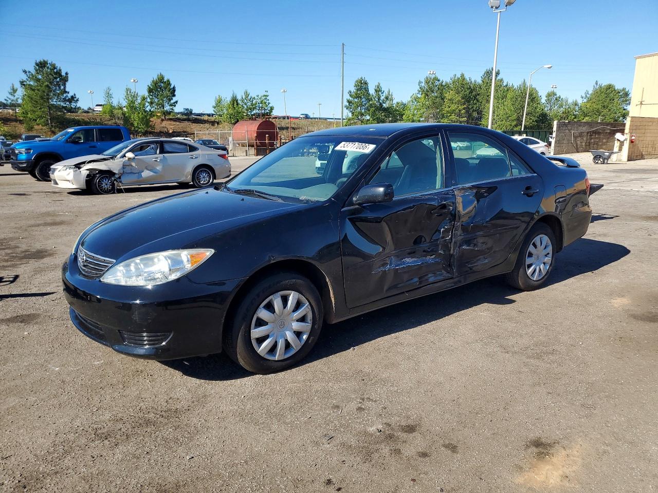 Salvage Toyota Camry Image