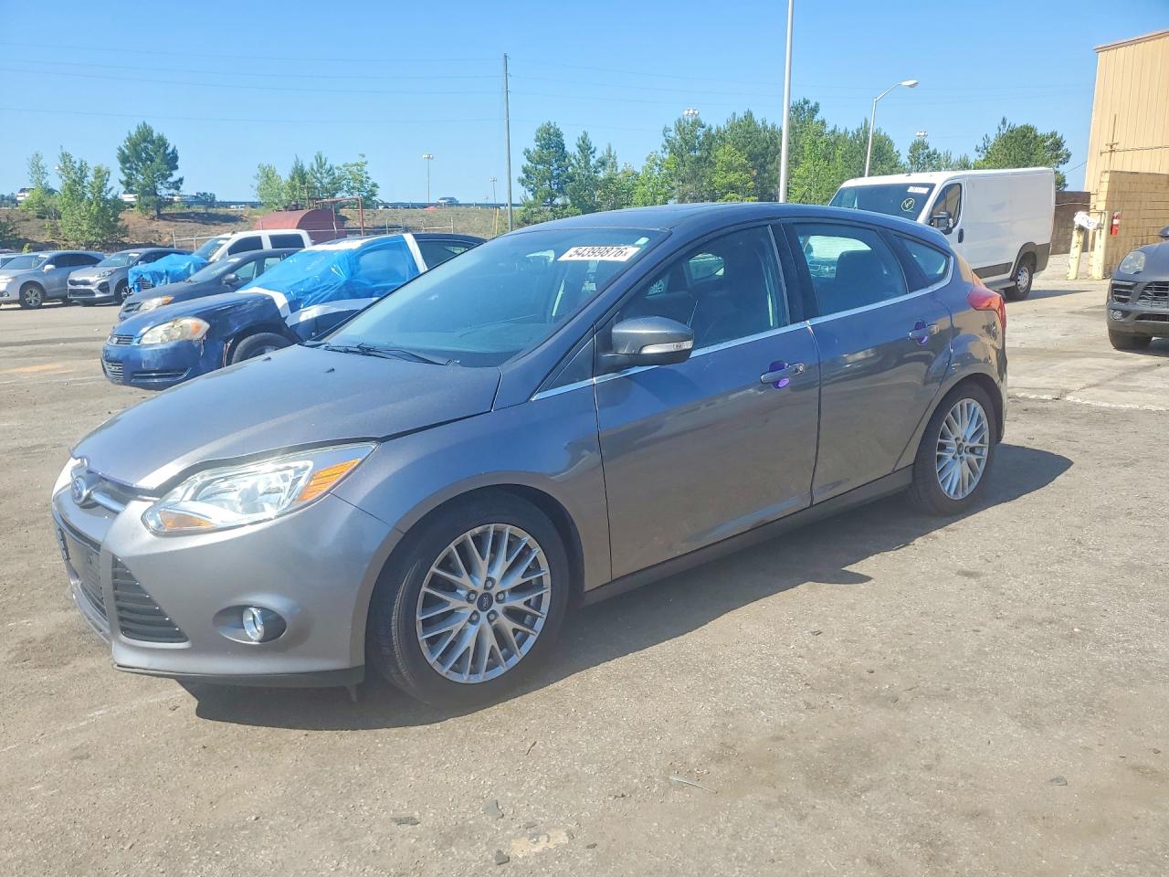 Salvage Ford Focus Image
