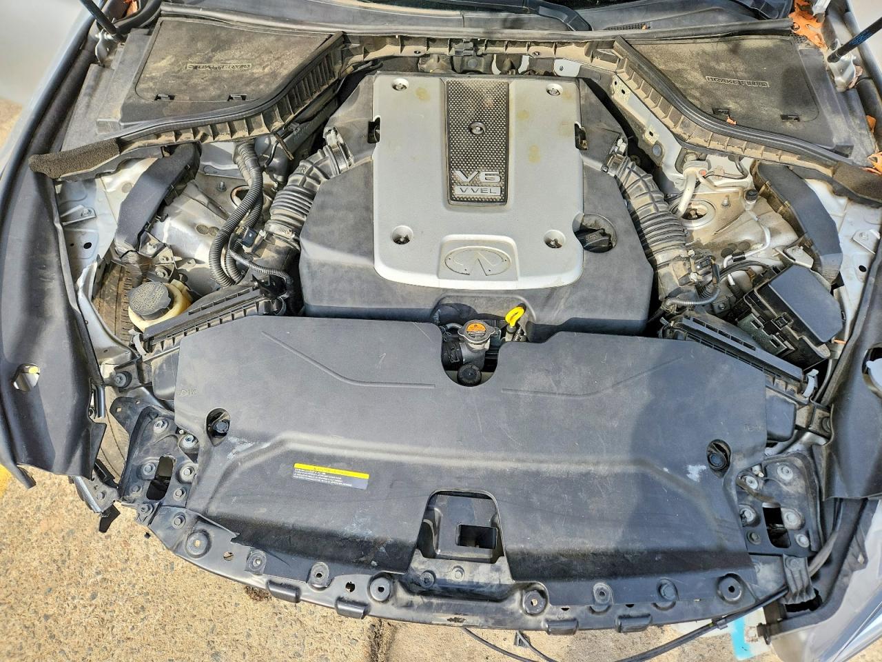 INFINITI Q50 Base
