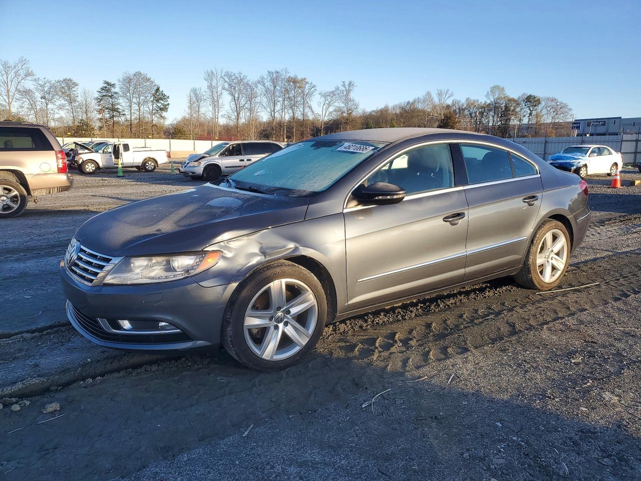 Salvage Volkswagen CC Image