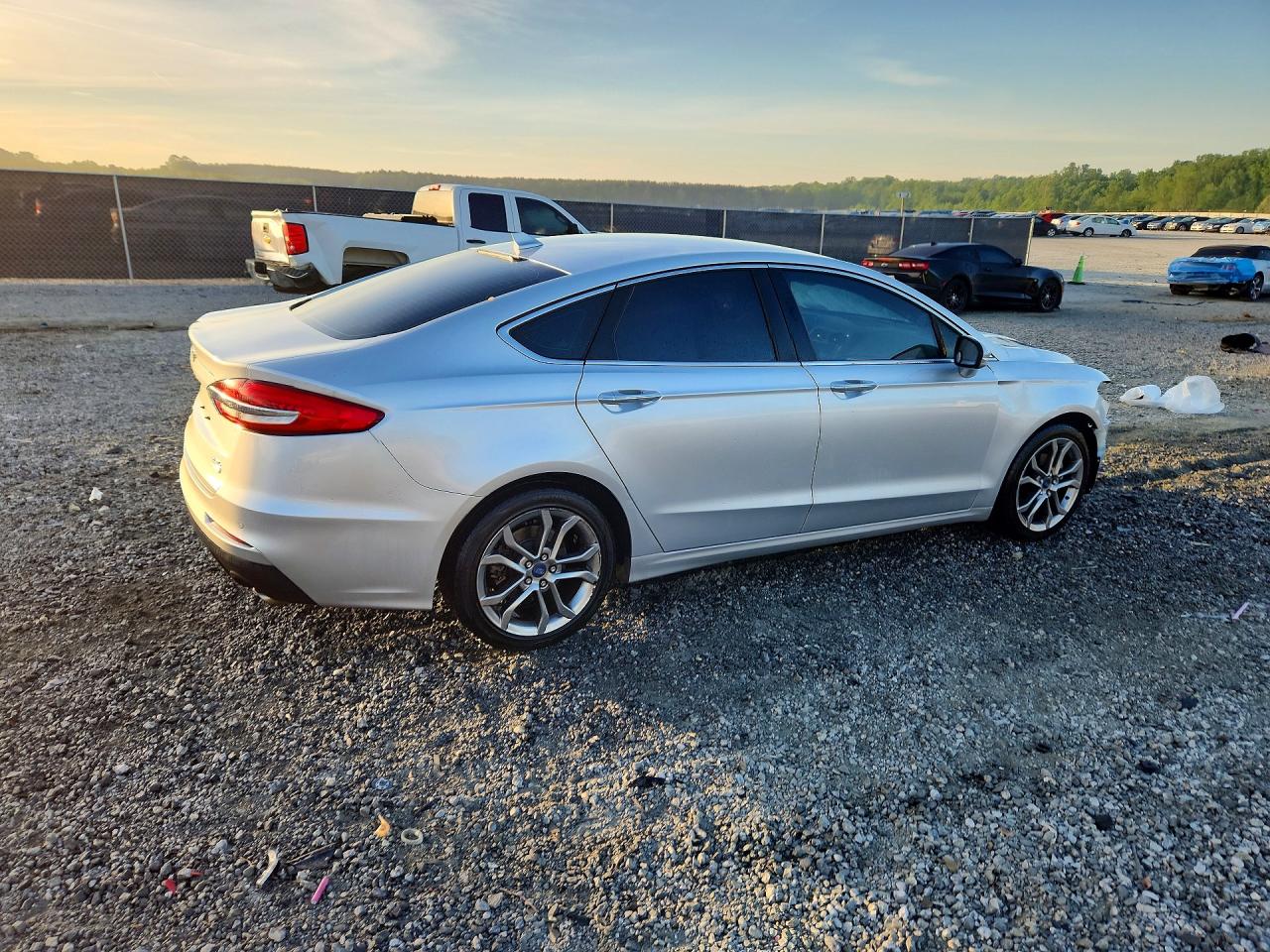 Ford Fusion Sel