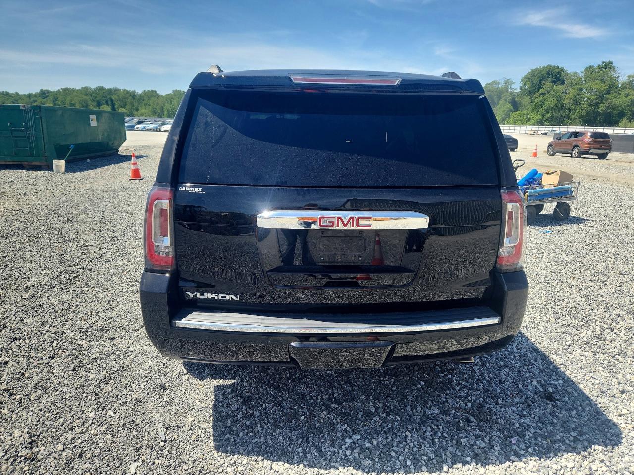 GMC Yukon