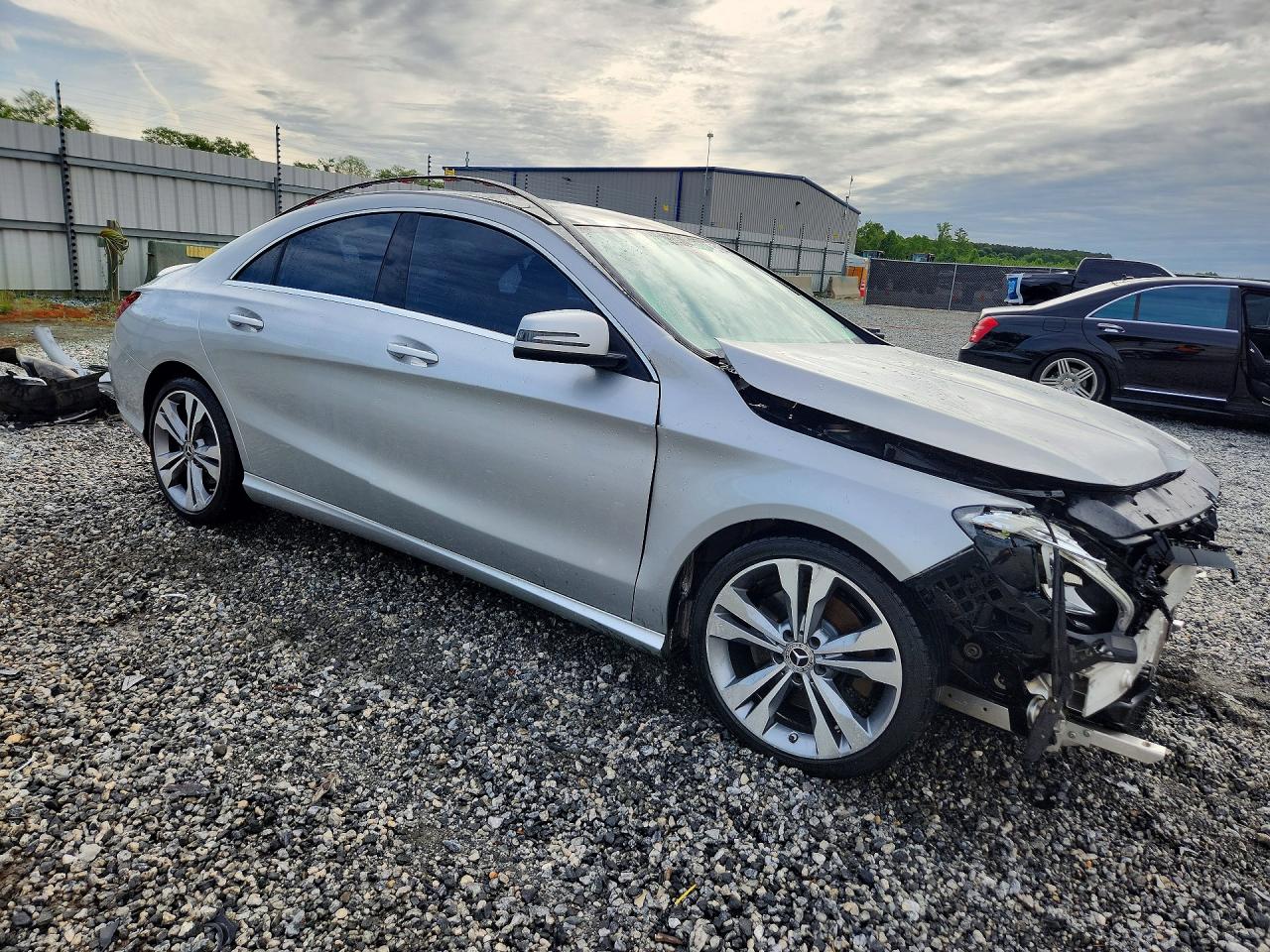 Mercedes-Benz Cla-class 250