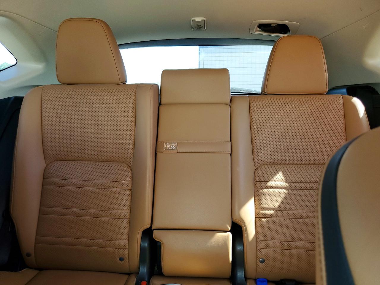 Lexus NX Base