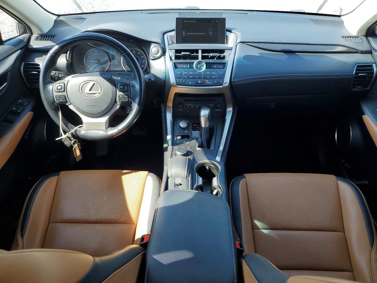 Lexus NX Base