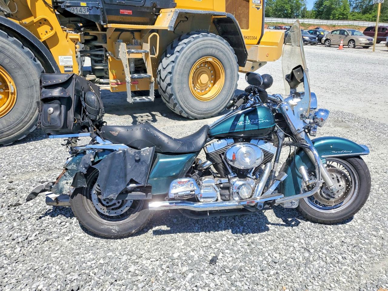 Salvage Harley-Davidson Fl Image