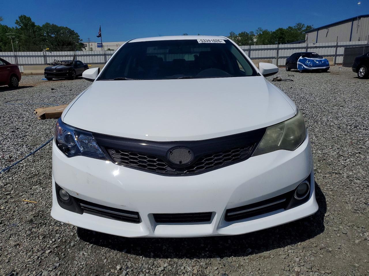 Toyota Camry Se