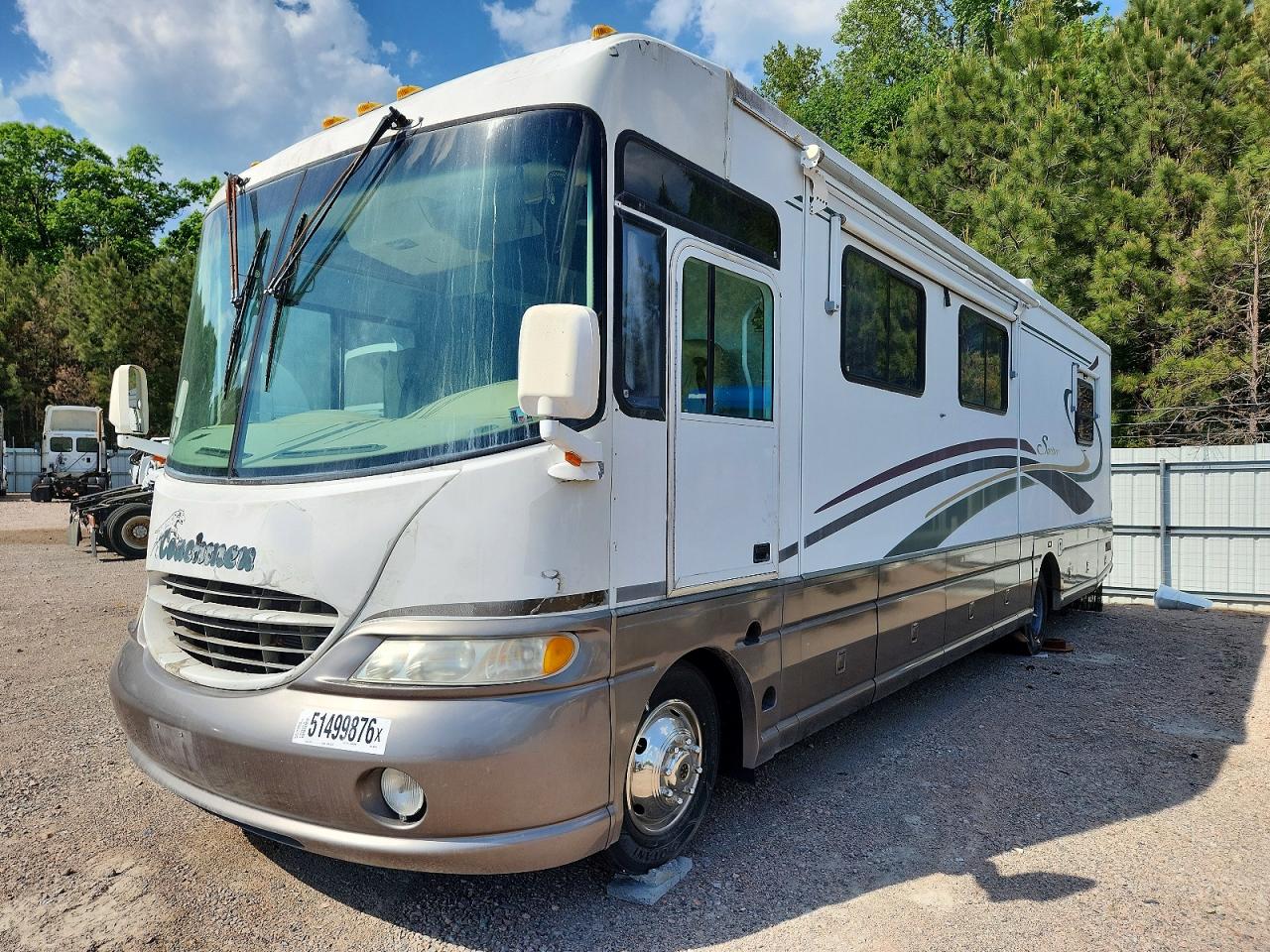 Coachmen F-550