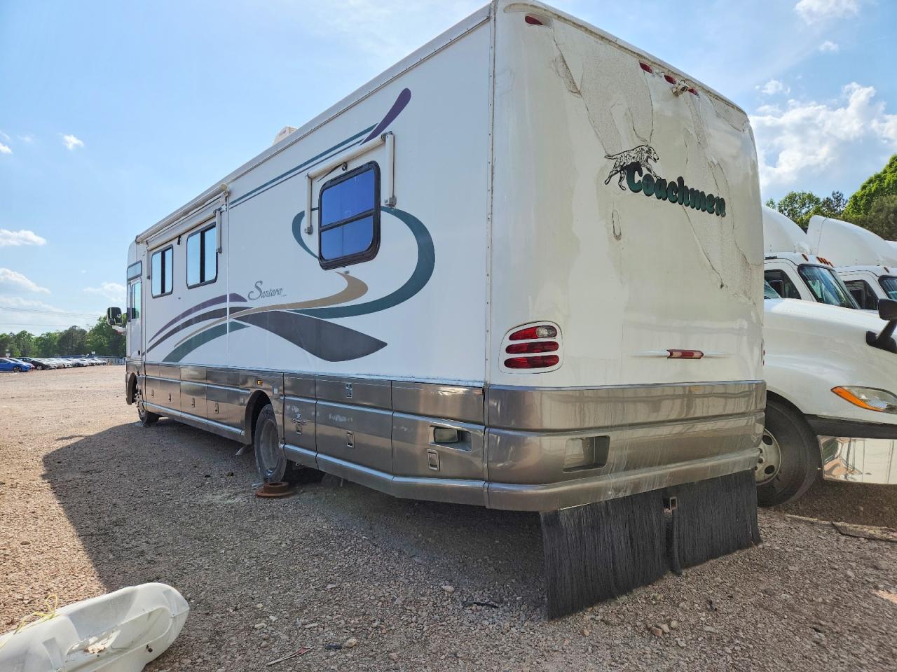 Coachmen F-550