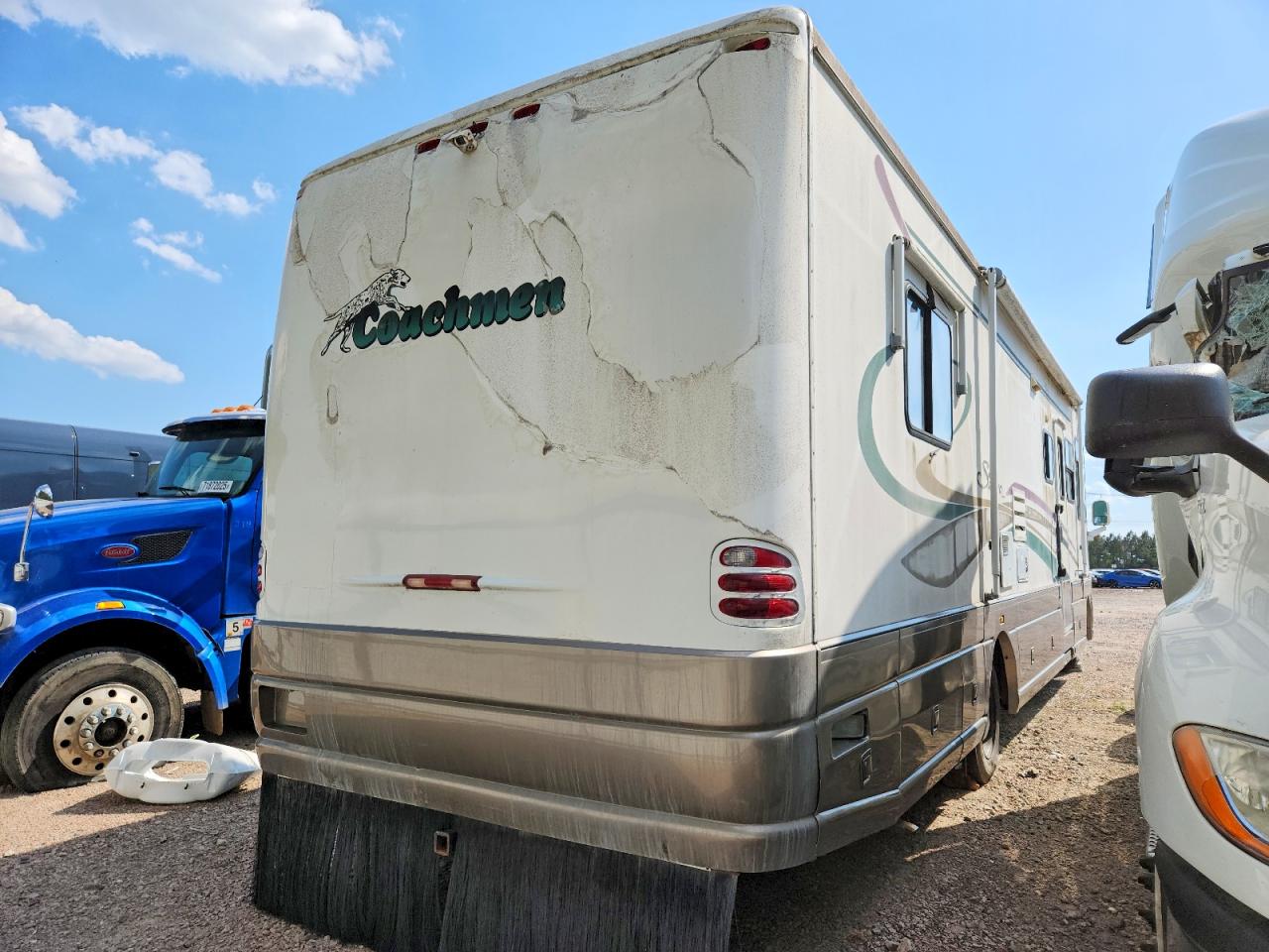 Coachmen F-550