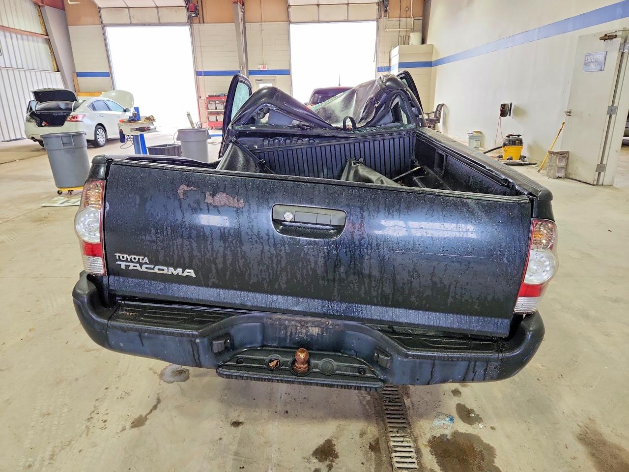 Toyota Tacoma Base