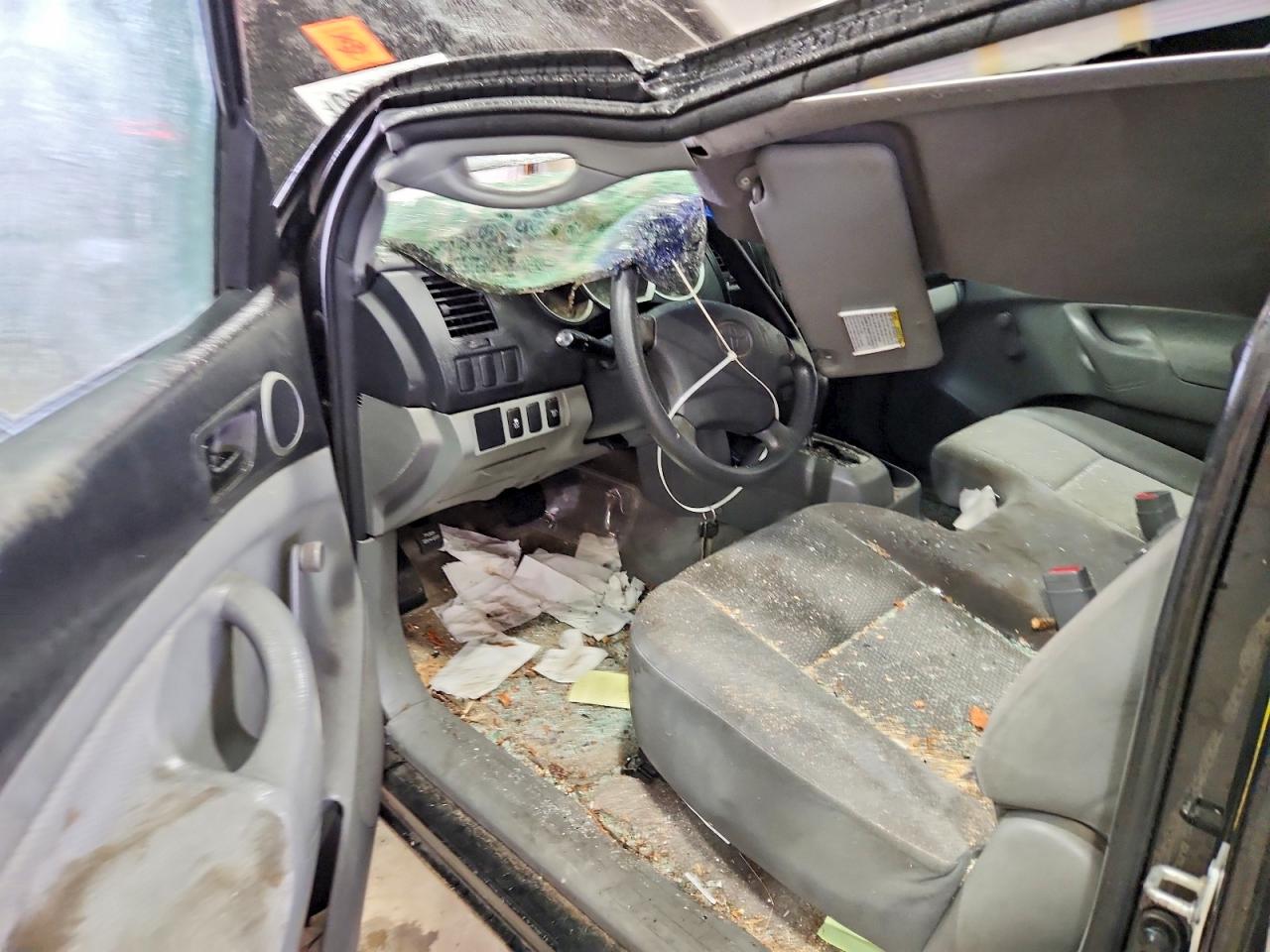 Toyota Tacoma Base