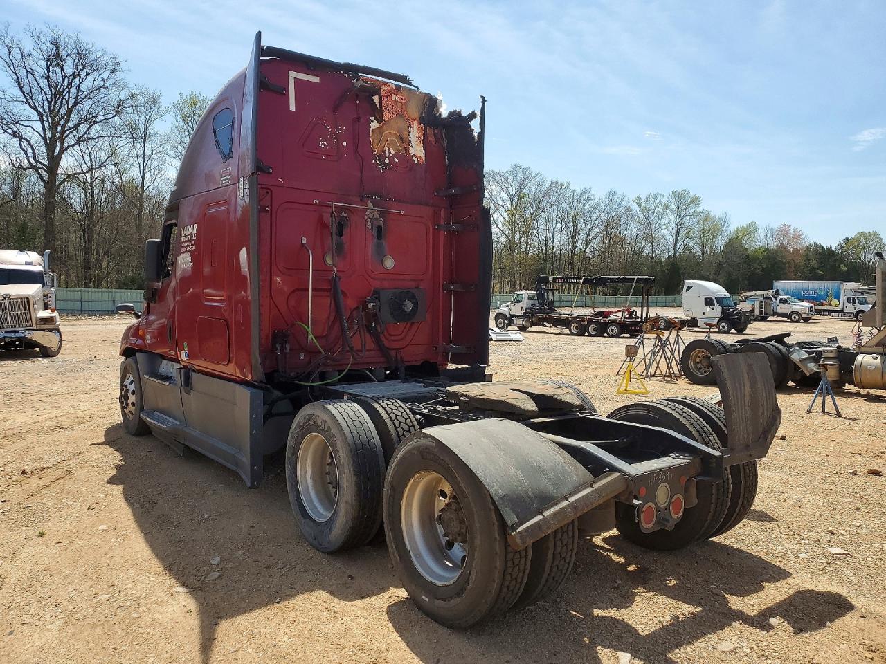 Freightliner Cascadia 125