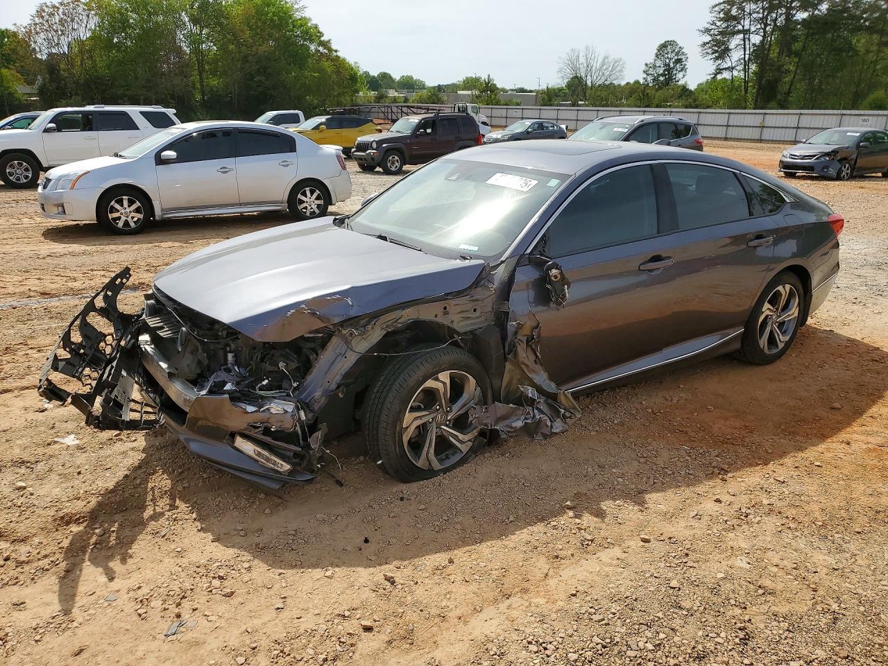 Salvage Honda Accord Image