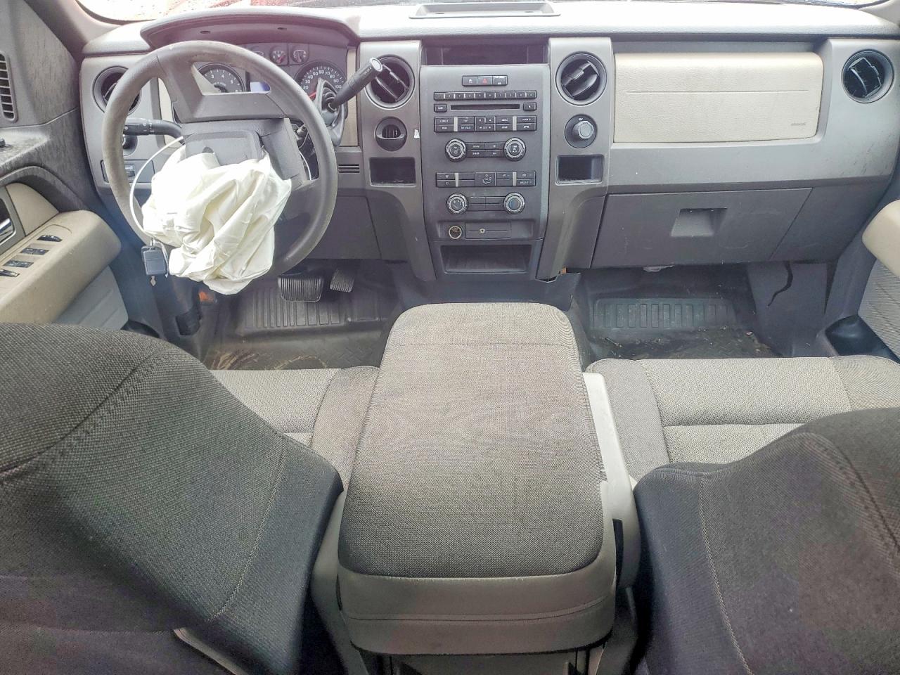 Ford F-150 Super Cab