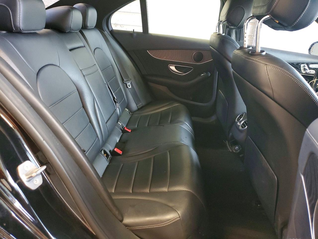 Mercedes-Benz C-Class 300 4matic