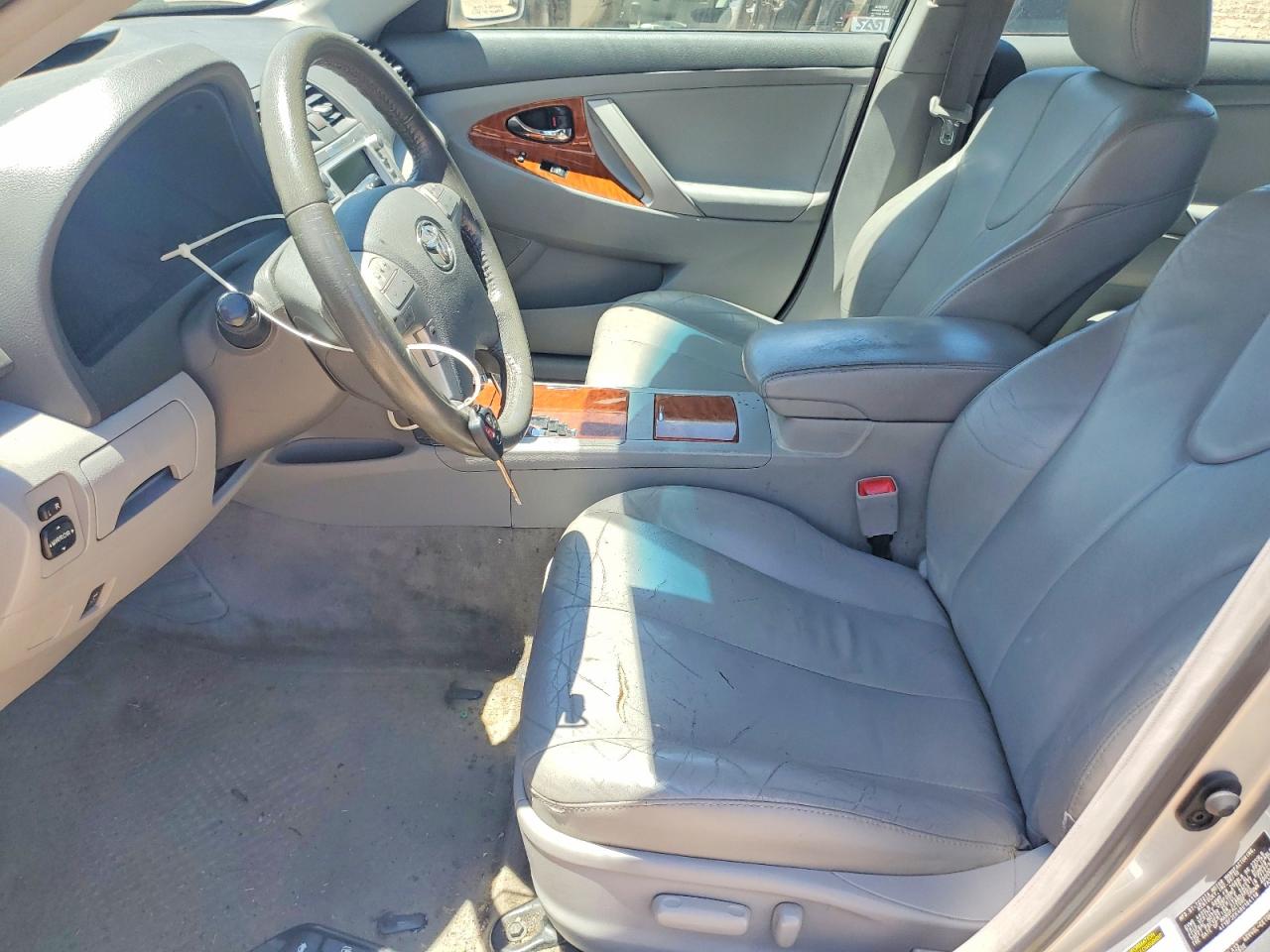 Toyota Camry Xle
