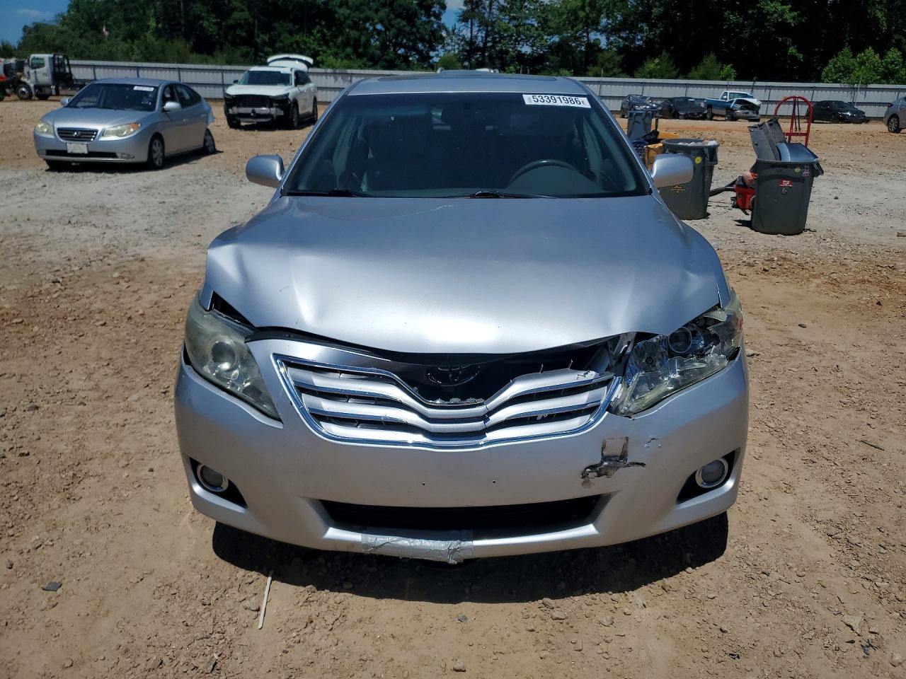 Toyota Camry Xle