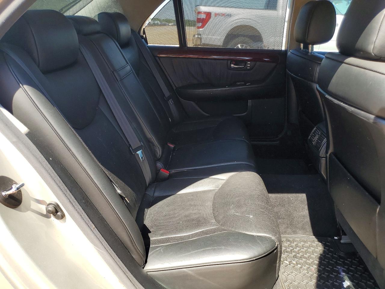 Lexus LS 430