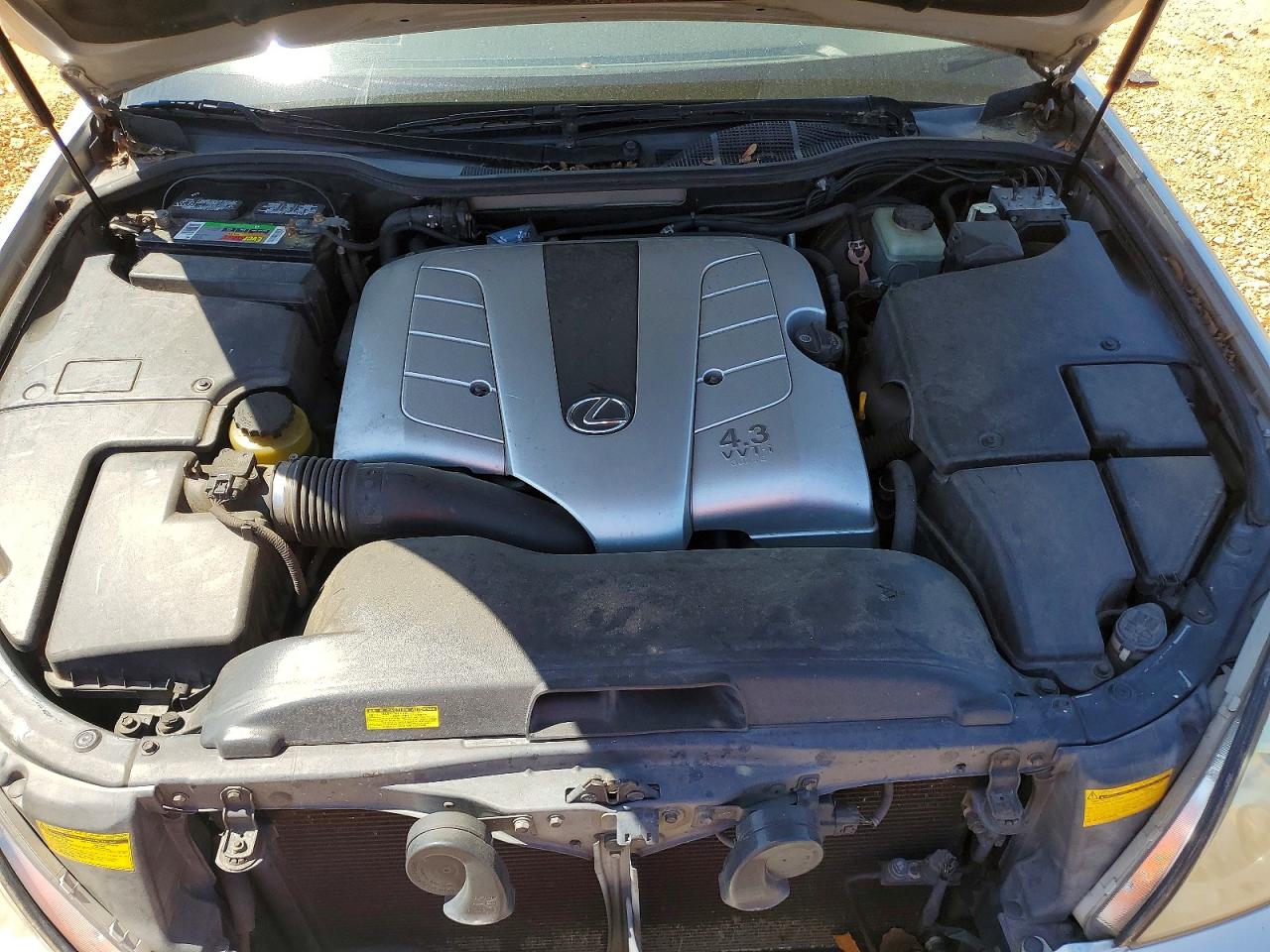 Lexus LS 430