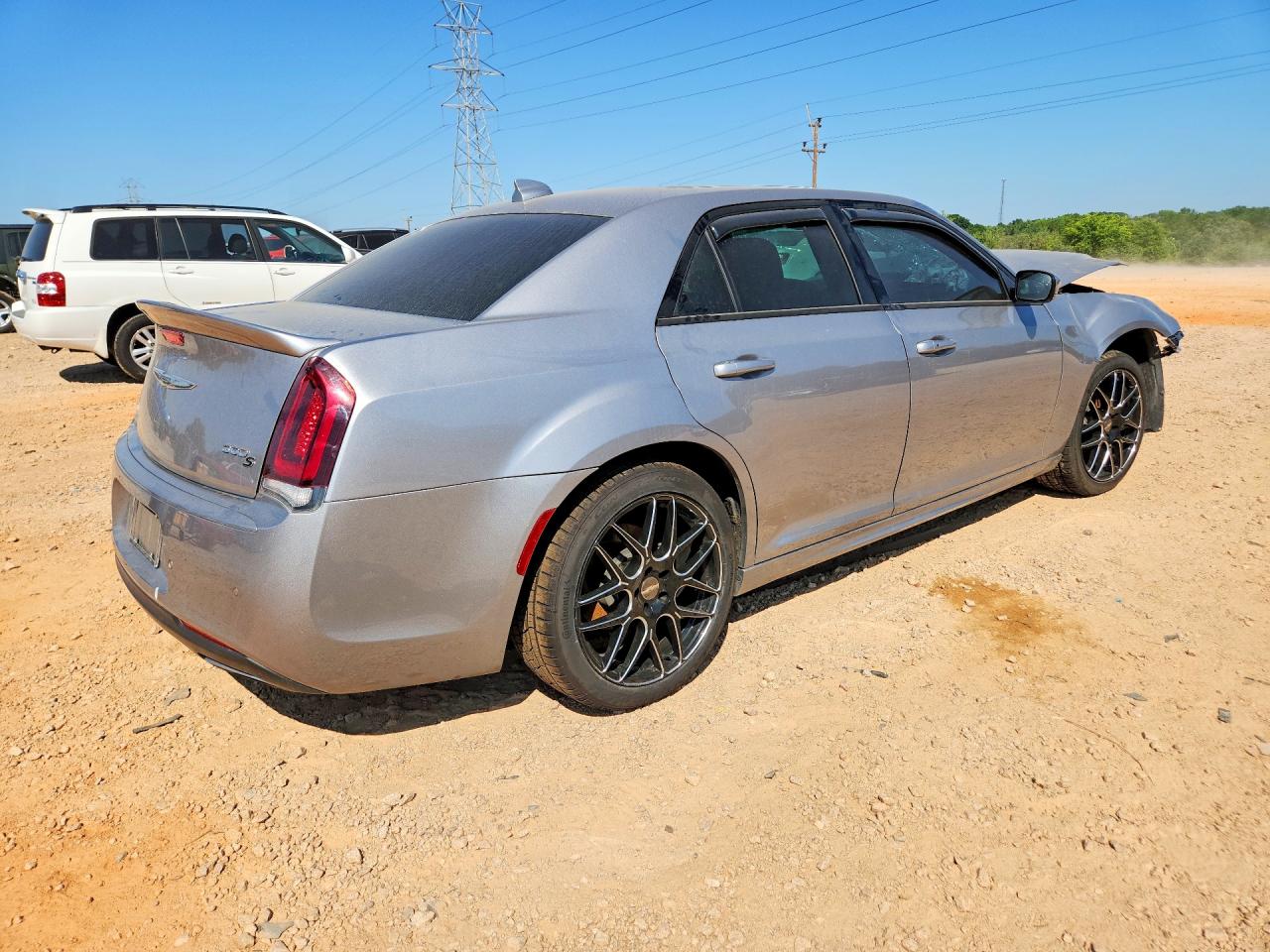 Chrysler 300 S