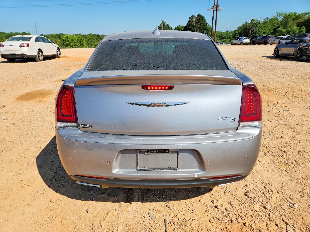 Chrysler 300 S