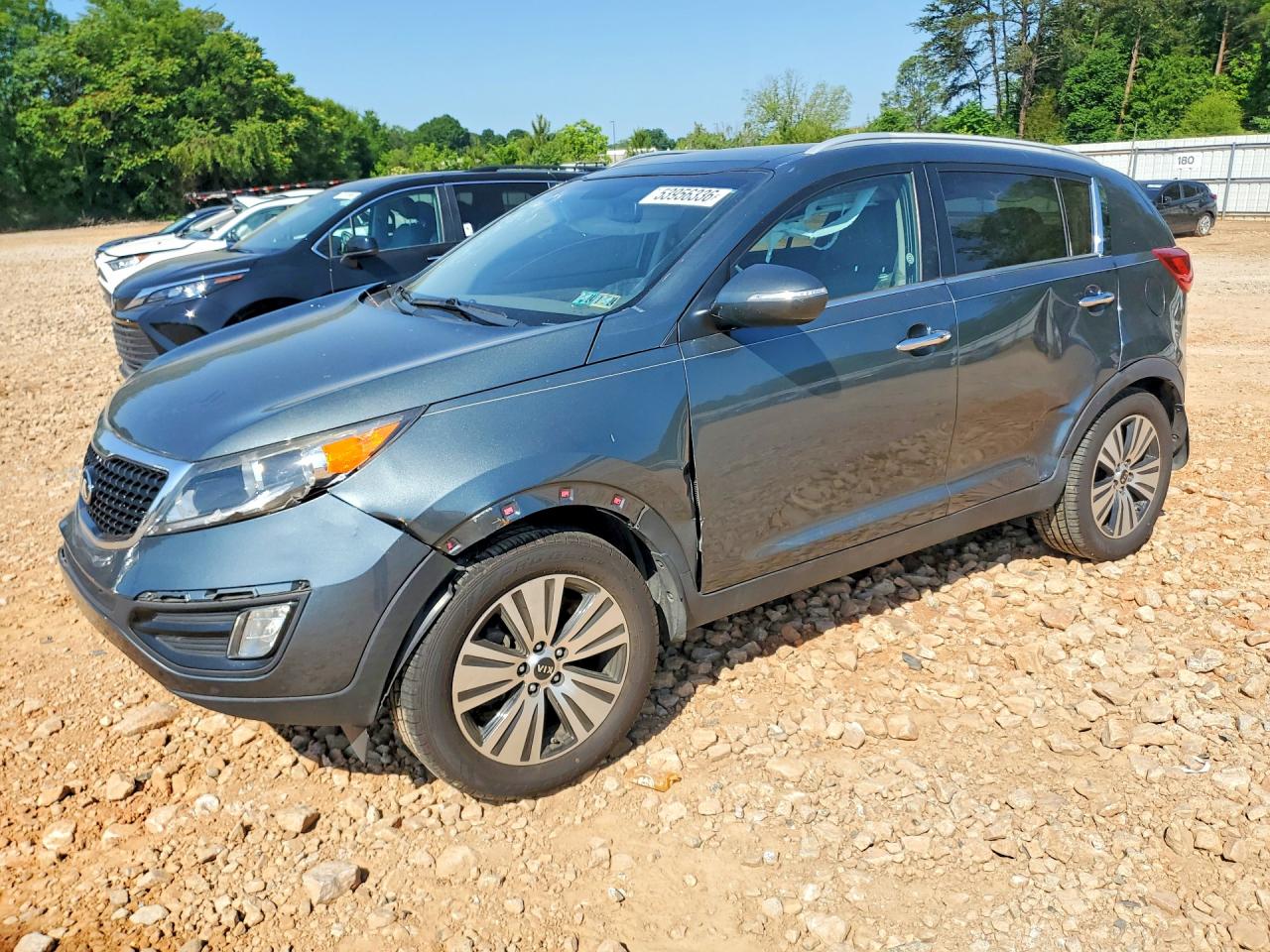 Salvage Kia Sportage Image