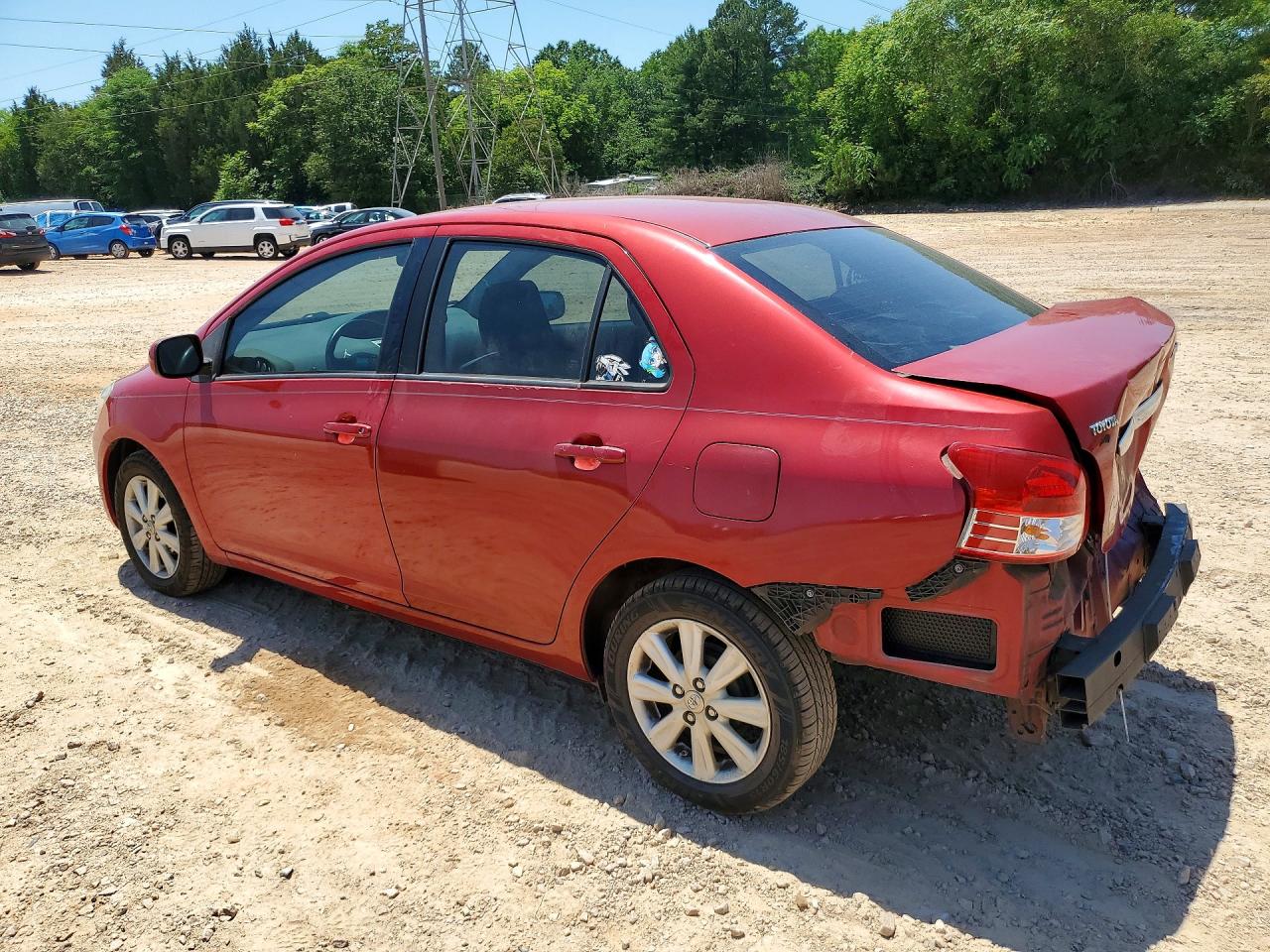Toyota Yaris Base
