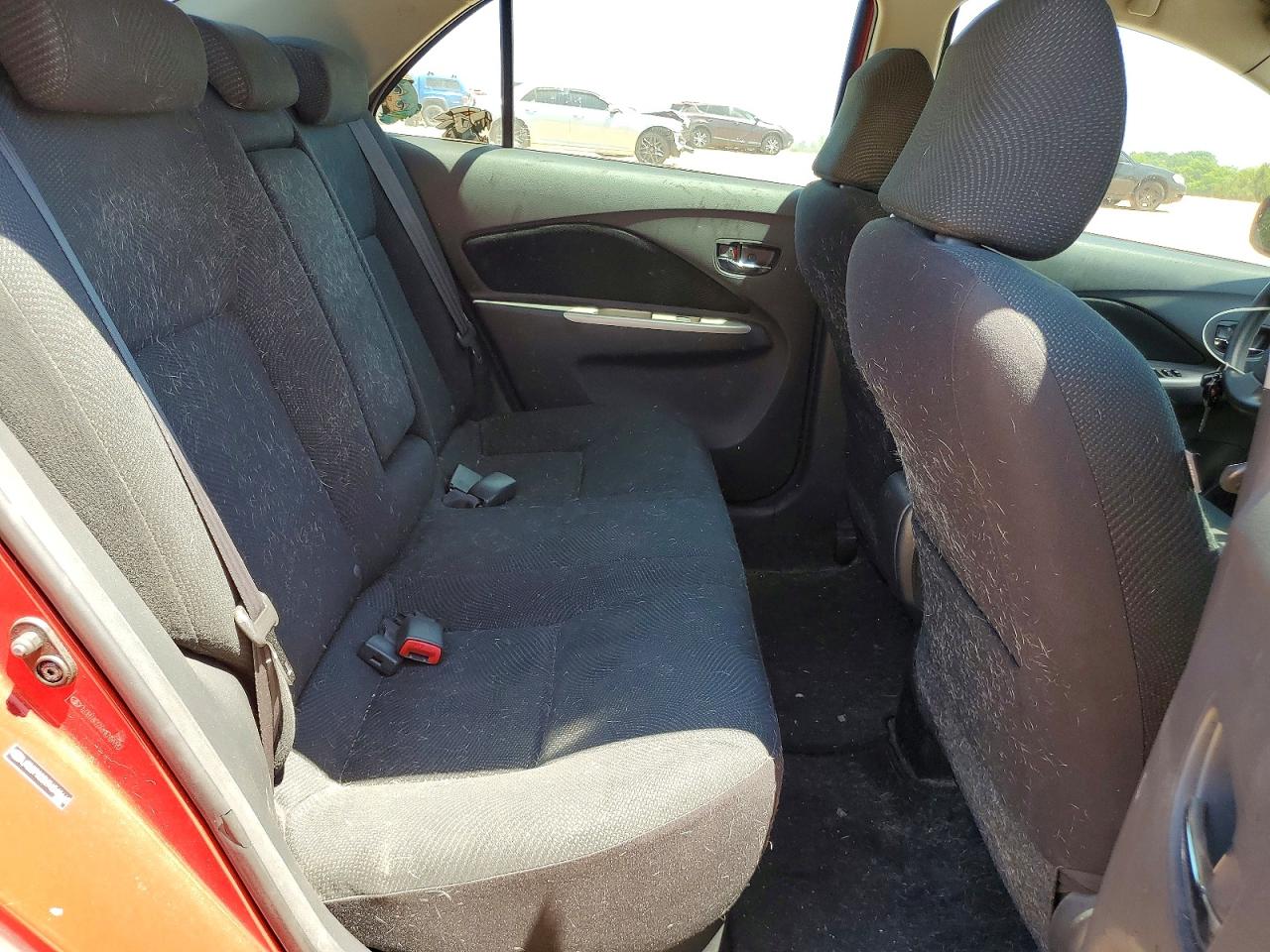 Toyota Yaris Base