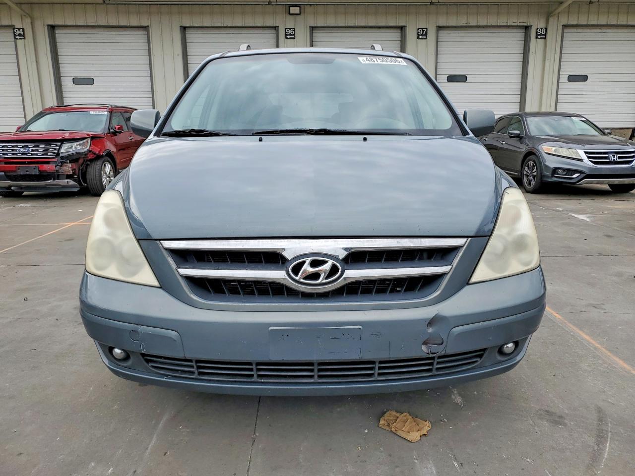Hyundai Entourage Gls