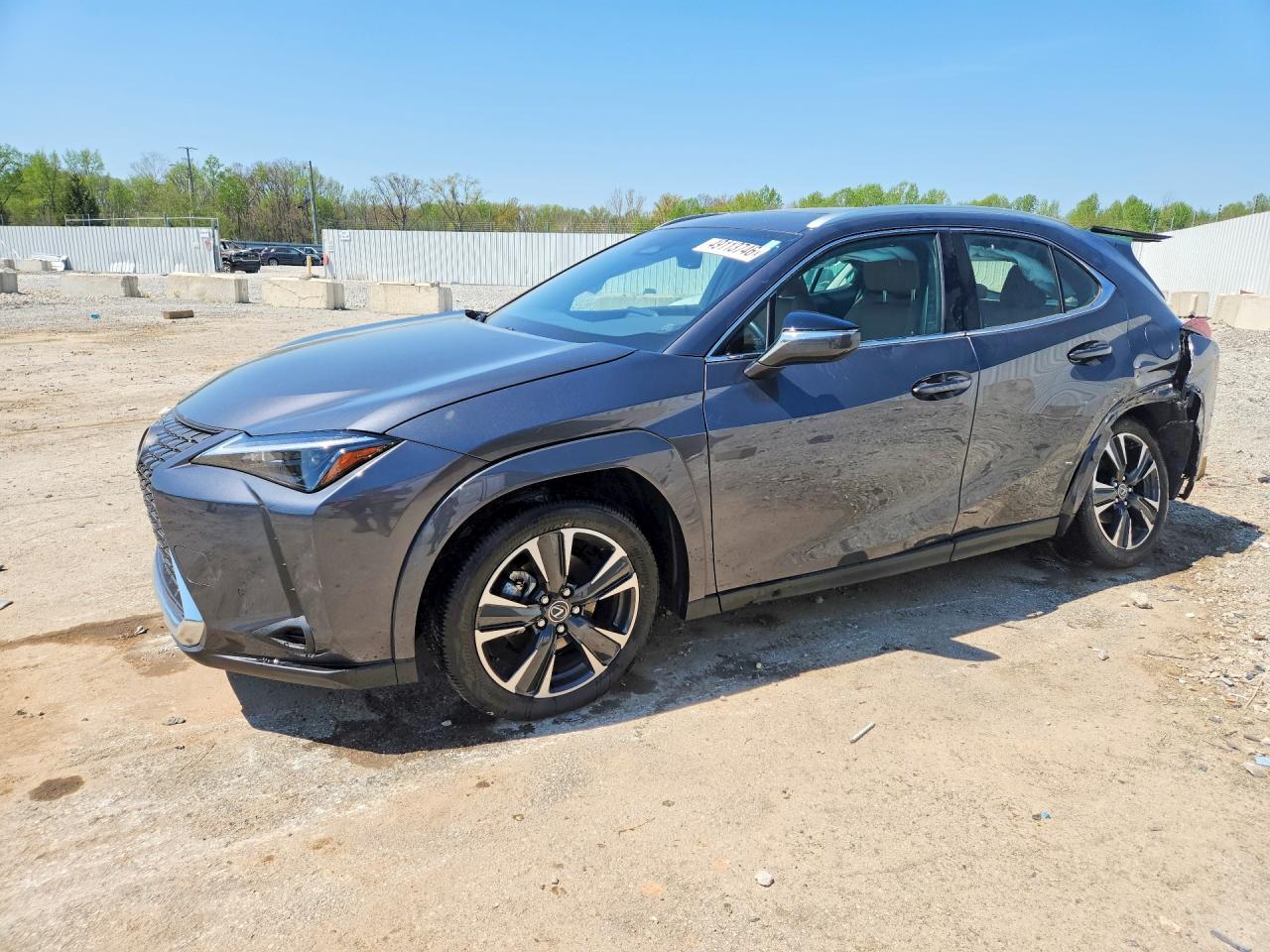 Salvage Lexus Ux Image